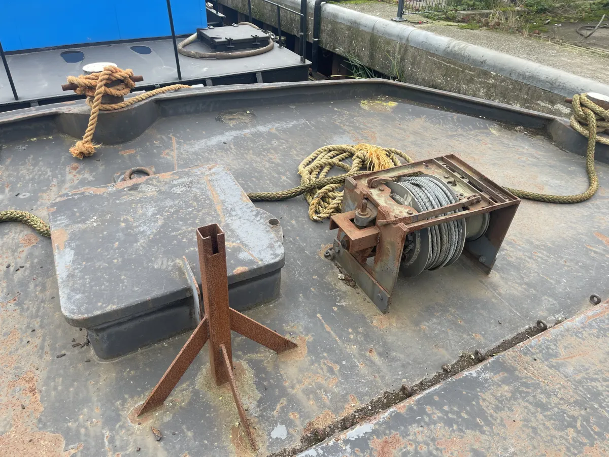 Staal Werkboot Dekschuit 1700