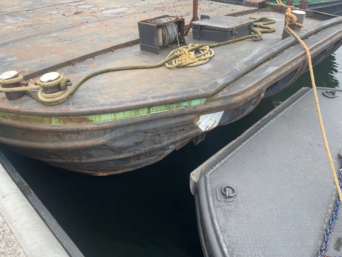 Staal Werkboot Dekschuit 1700