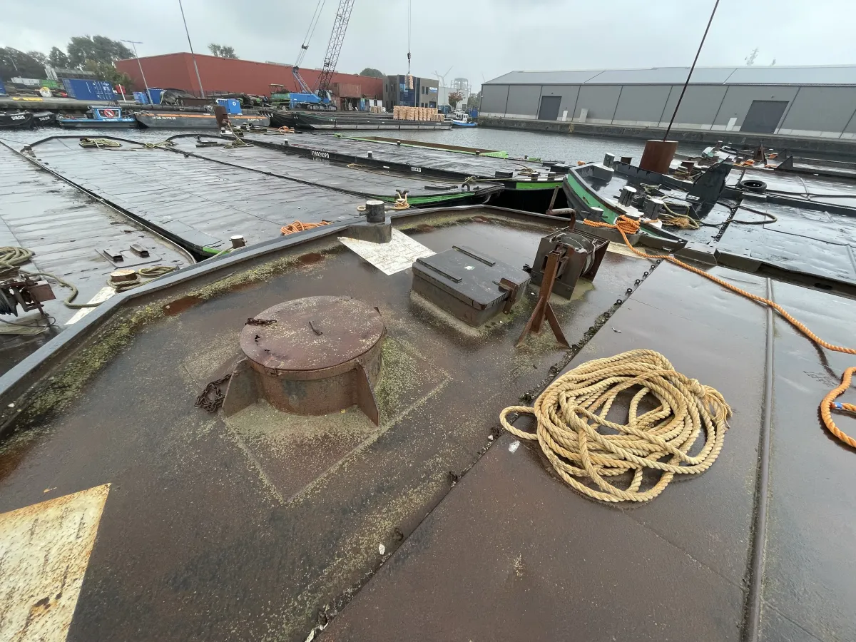 Staal Werkboot Dekschuit 2600