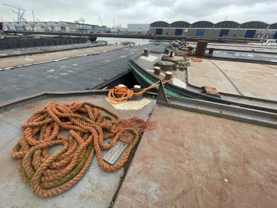 Staal Werkboot Dekschuit 2300 Foto 17