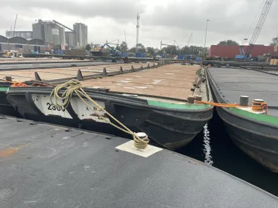 Staal Werkboot Dekschuit 2300 Foto 22