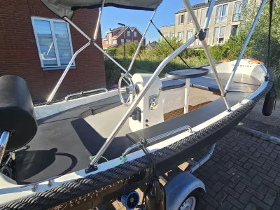 Polyester Sloep Elegance 430 Foto 3