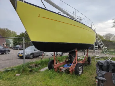 Polyester Zeilboot Sturgeon 28 Foto 1