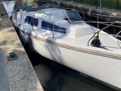 Polyester Zeilboot Compromis 850 AK Ohana Foto 8