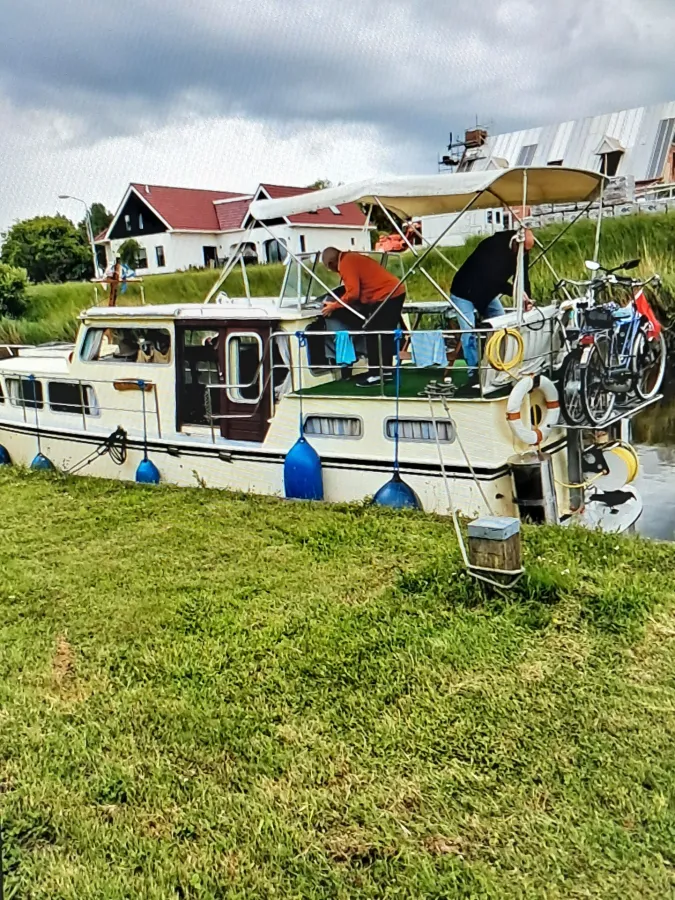 Steel Motorboat Merwede kruiser 1000