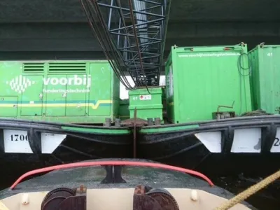 Staal Werkboot Dekschuit 1700 Foto 3