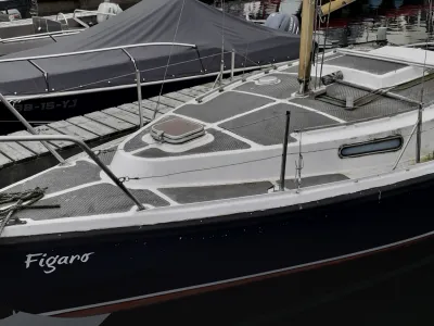 Polyester Sailboat Saluki Kajuitzeiljacht Photo 1