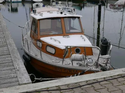Motorboot 640