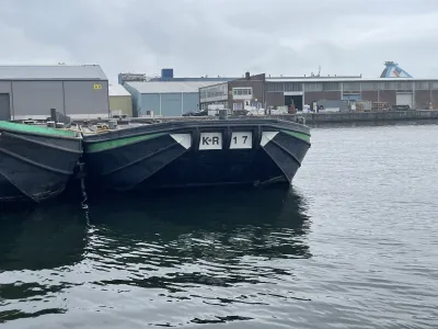 Staal Werkboot Dekschuit KR17 Foto 2