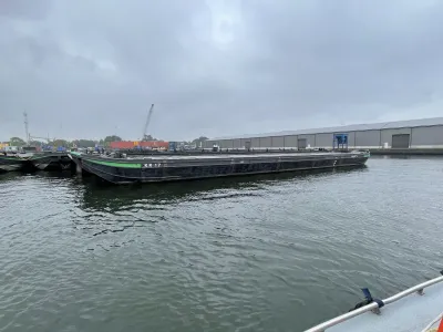 Staal Werkboot Dekschuit KR17 Foto 10