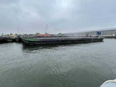 Staal Werkboot Dekschuit KR17 Foto 11