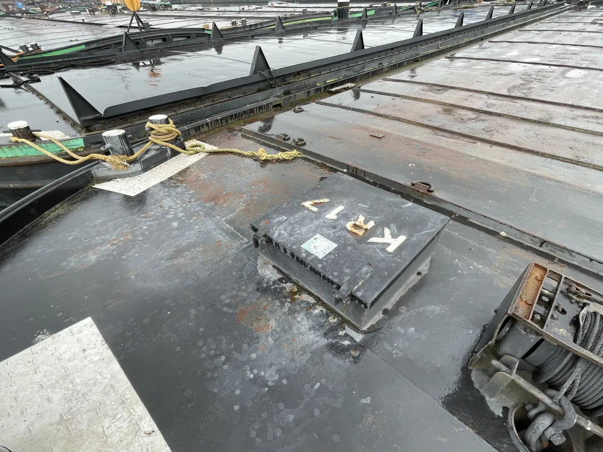 Staal Werkboot Dekschuit KR17