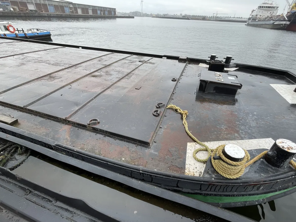 Staal Werkboot Dekschuit KR17