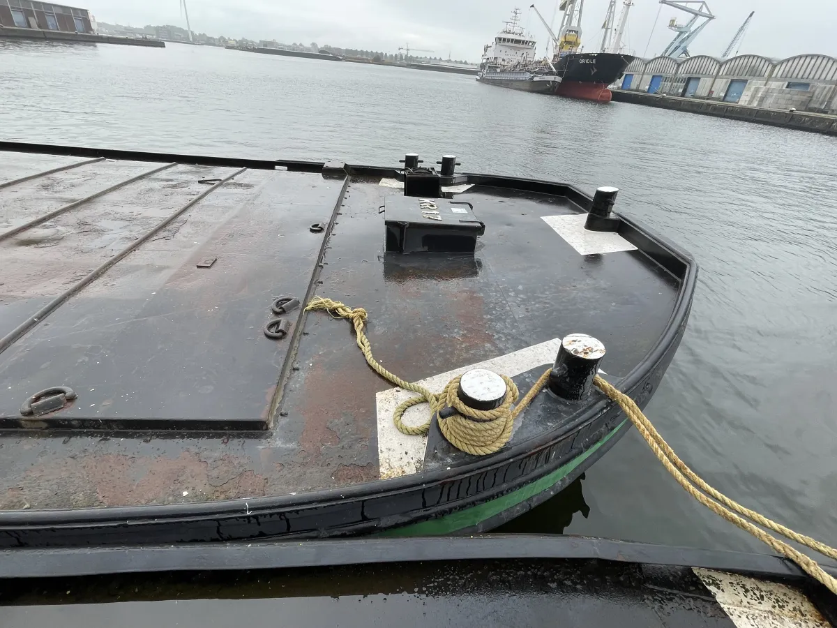 Staal Werkboot Dekschuit KR17