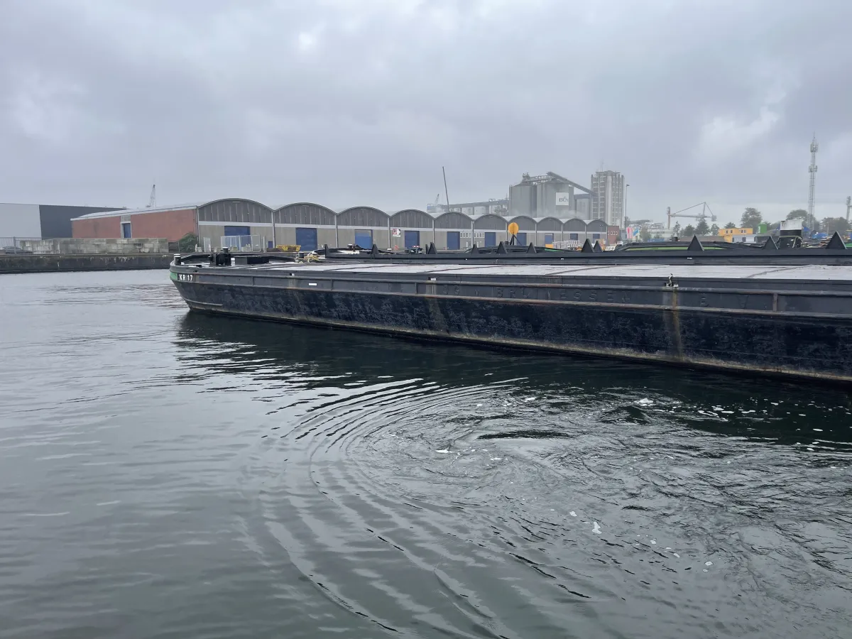 Staal Werkboot Dekschuit KR17