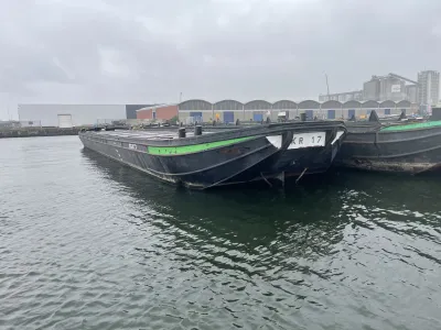 Dekschuit KR17