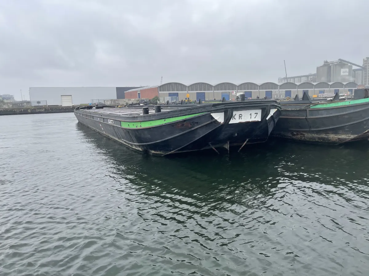 Staal Werkboot Dekschuit KR17