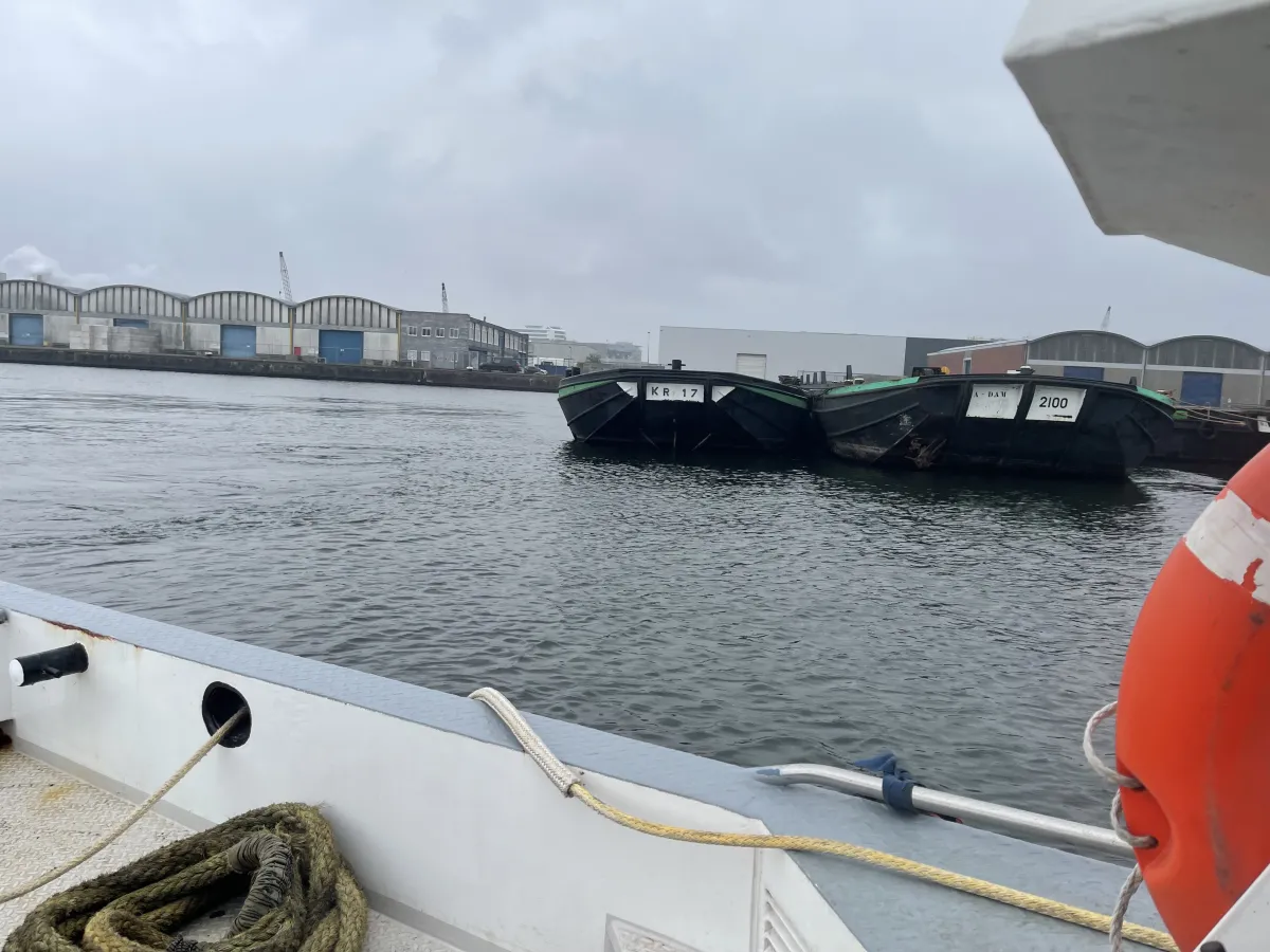 Staal Werkboot Dekschuit KR17