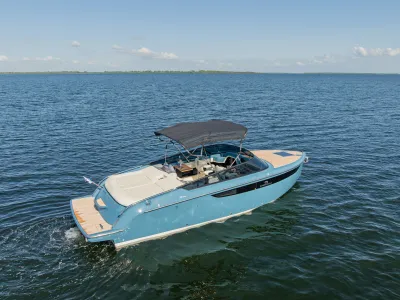Polyester Motorboat Cranchi E26 Classic Photo 8