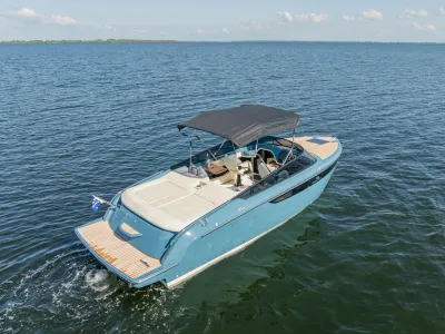 Polyester Motorboat Cranchi E26 Classic Photo 9
