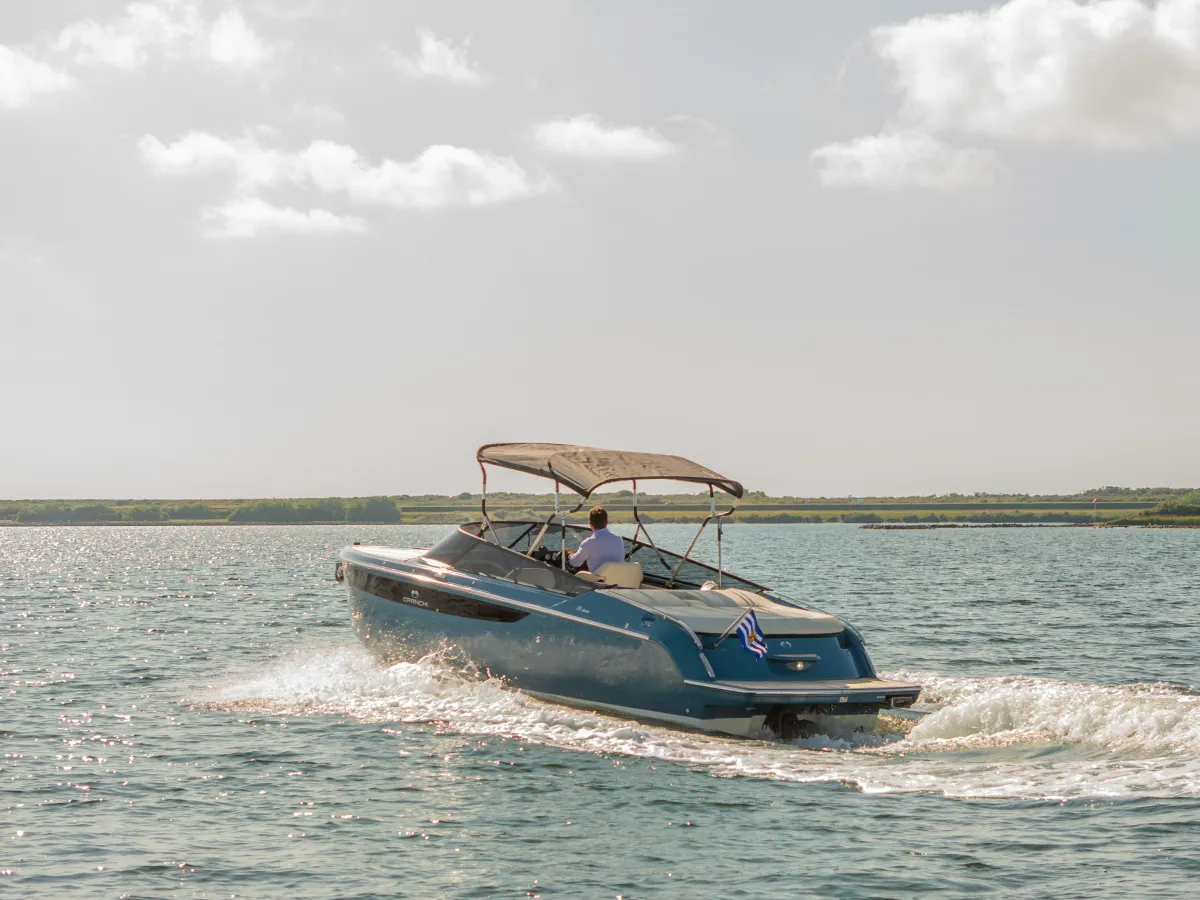 Polyester Motorboat Cranchi E26 Classic