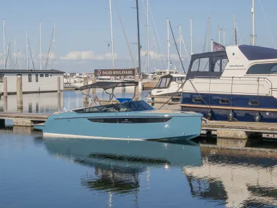 Polyester Motorboat Cranchi E26 Classic Photo 131