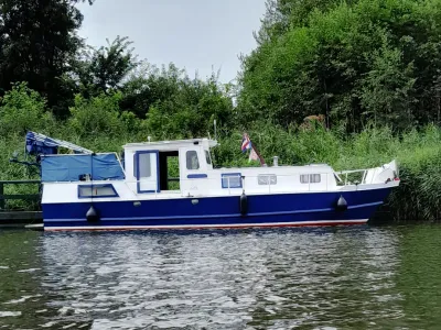 Motorboat 1050