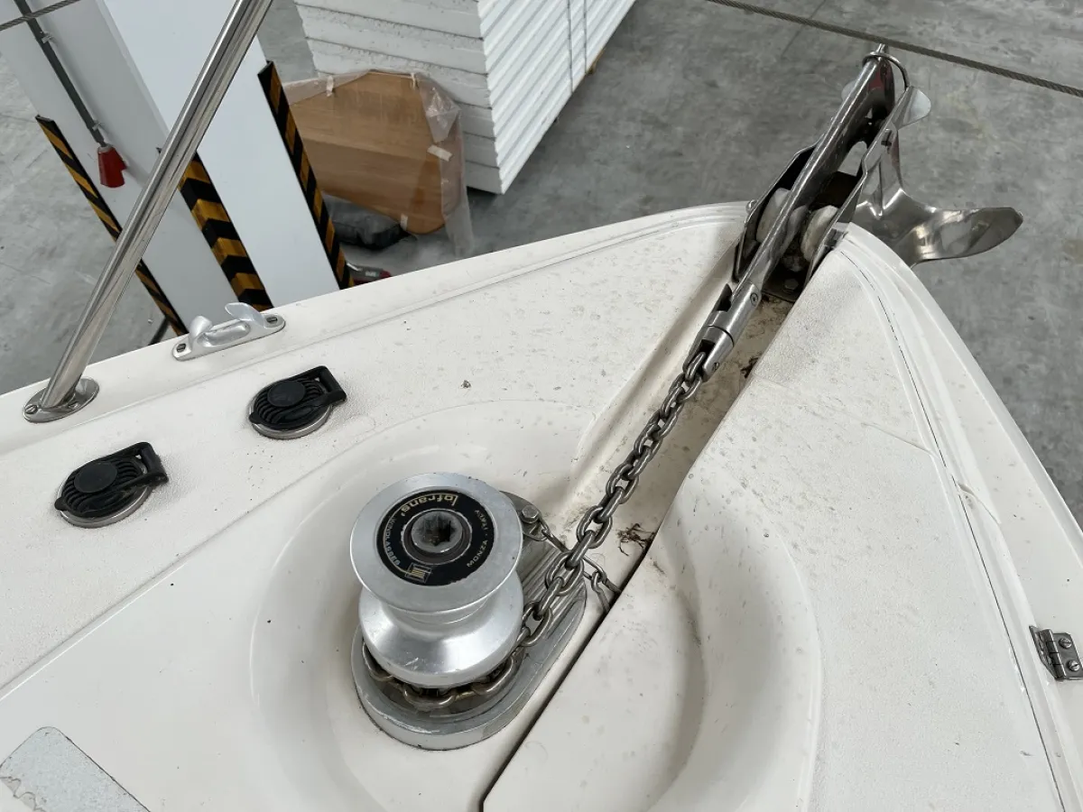 Polyester Motorboot Fairline Targa 29