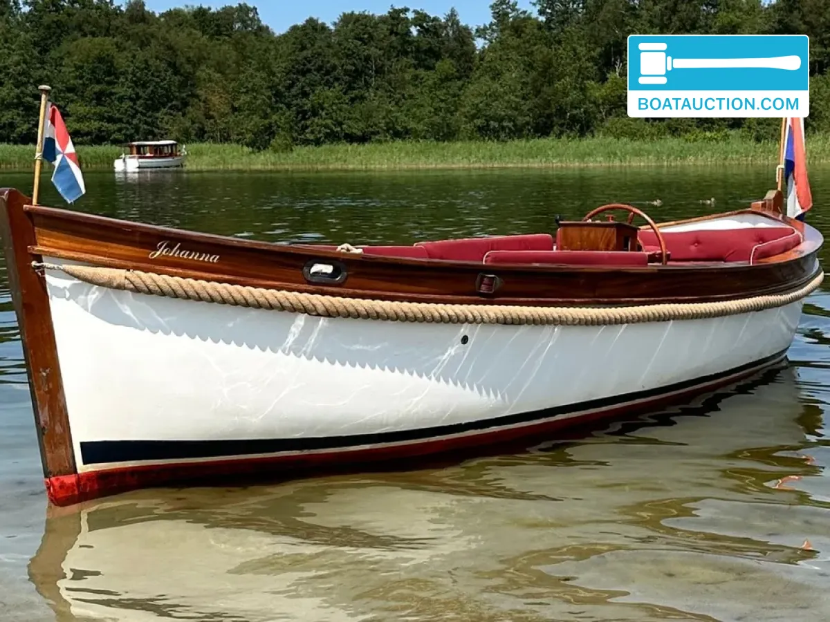 Thumbnail - VOC Sloep 700