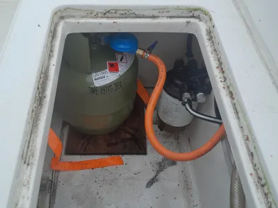 Polyester Console boat Technomariner Stealth Mythos Photo 20