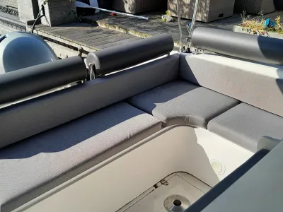 Polyester Console boat Technomariner Stealth Mythos Photo 12