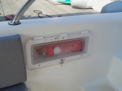 Polyester Console boat Technomariner Stealth Mythos Photo 15