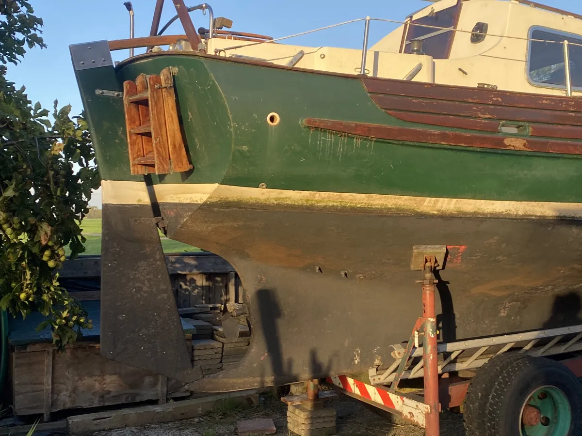 Polyester Sailboat Fisher Freeward 25