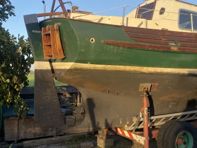 Polyester Sailboat Fisher Freeward 25 Photo 2