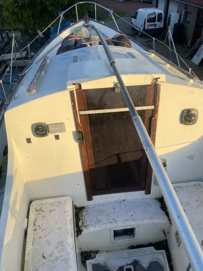 Polyester Sailboat Fisher Freeward 25