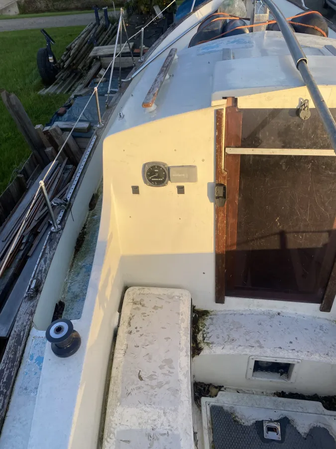 Polyester Sailboat Fisher Freeward 25