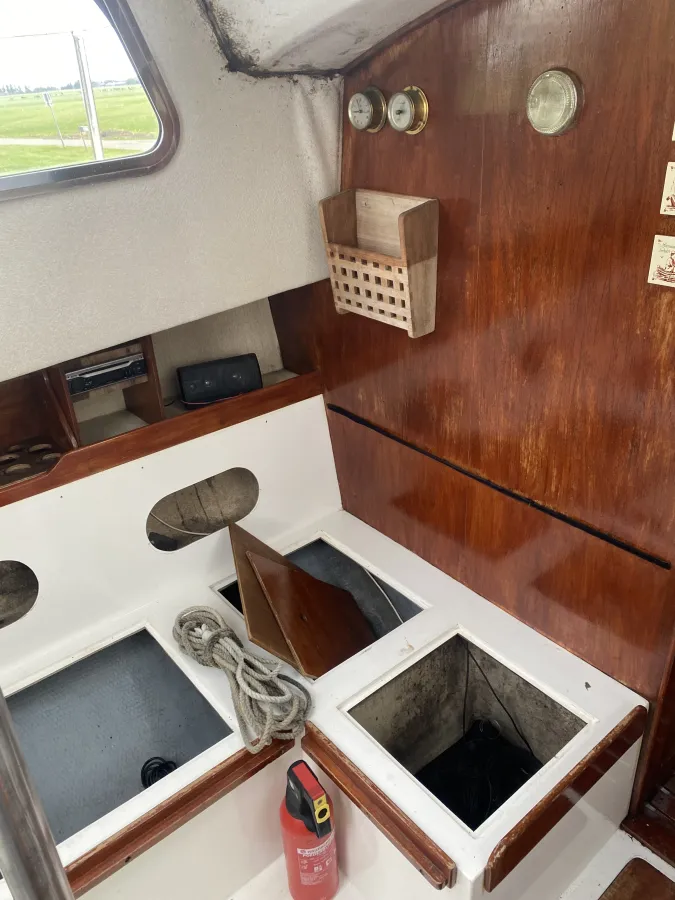 Polyester Sailboat Fisher Freeward 25