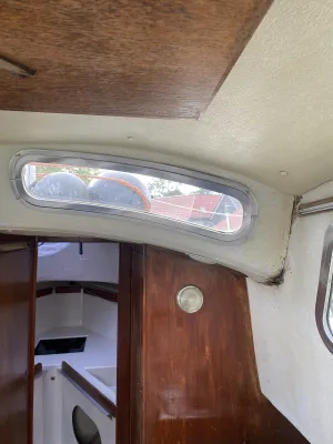 Polyester Sailboat Fisher Freeward 25 Photo 20