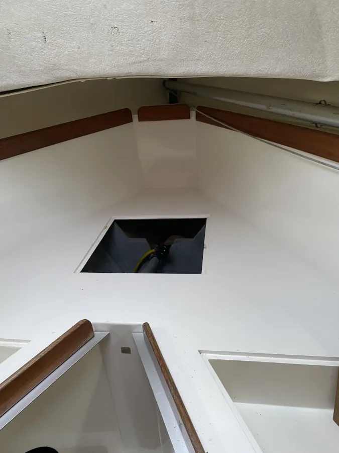 Polyester Sailboat Fisher Freeward 25