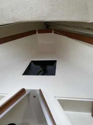 Polyester Sailboat Fisher Freeward 25 Photo 21