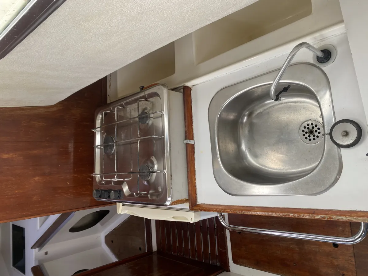 Polyester Sailboat Fisher Freeward 25