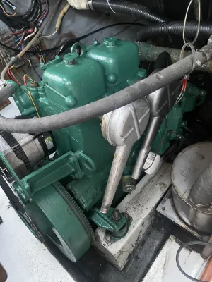 Polyester Sailboat Fisher Freeward 25 Photo 33