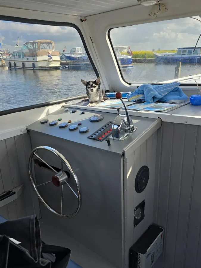 Staal Motorboot Motorboat 1100