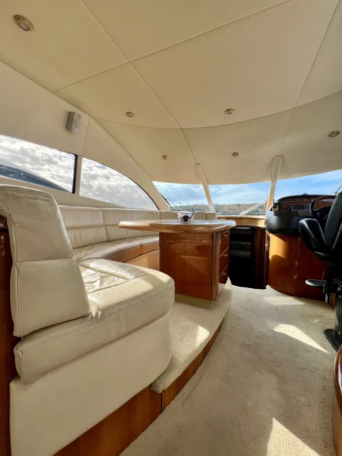 Verbundwerkstoff Motorboot Sunseeker Manhattan 56