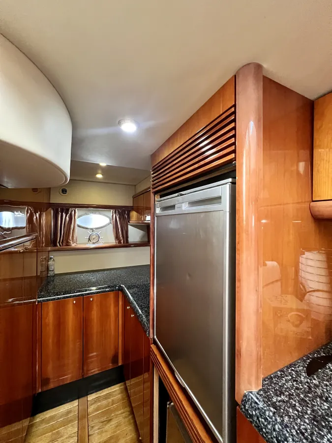 Verbundwerkstoff Motorboot Sunseeker Manhattan 56