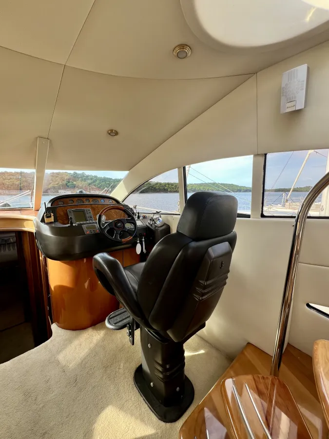 Verbundwerkstoff Motorboot Sunseeker Manhattan 56