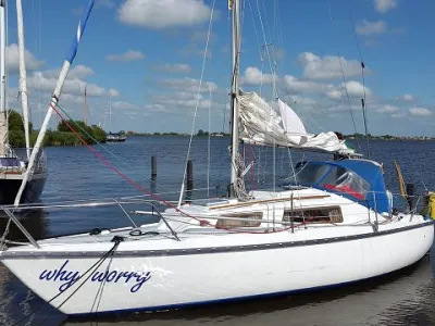 Polyester Sailboat Daimio 24 Photo 0