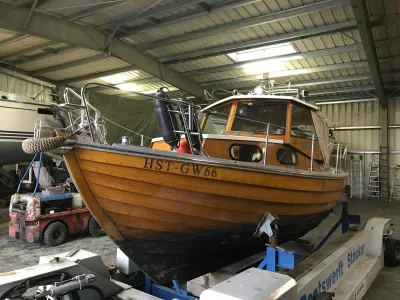 Bois Bateau à moteur Motorboat 640 Photo 18