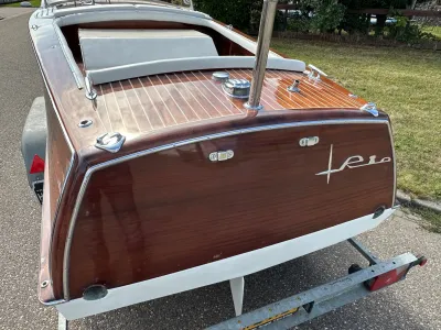 Wood Speedboat Rio Bonito Photo 11