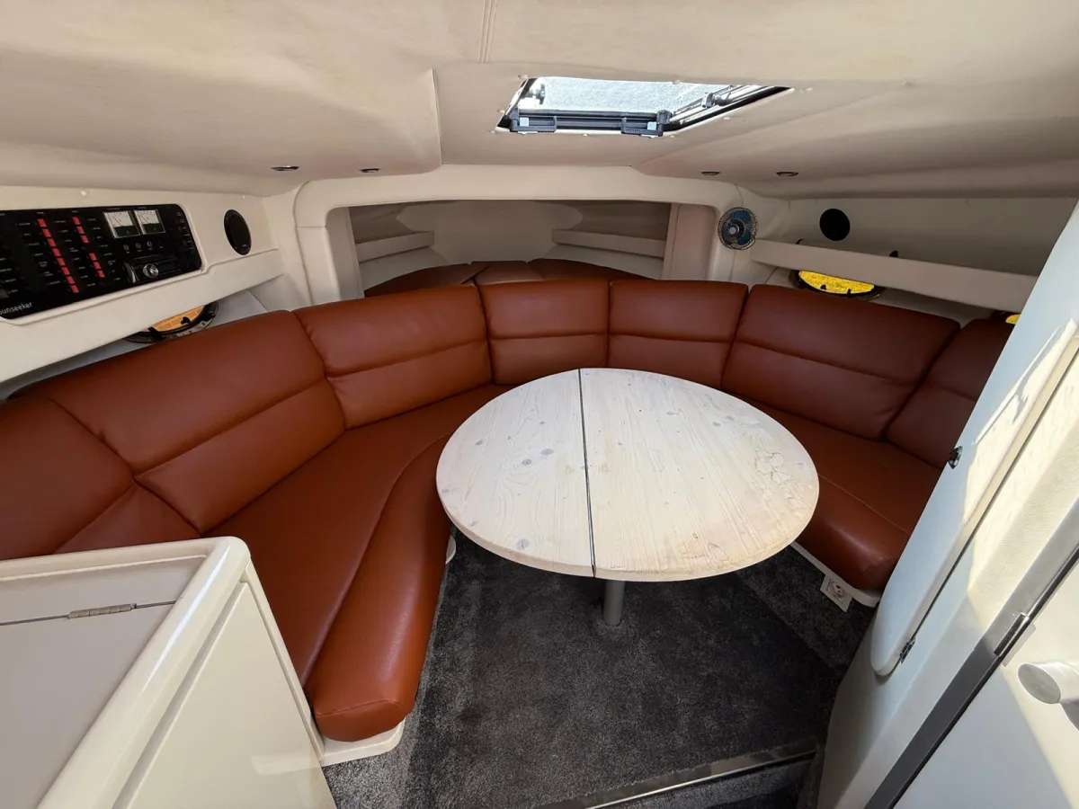 Polyester Speedboot Sunseeker Tomahawk 37